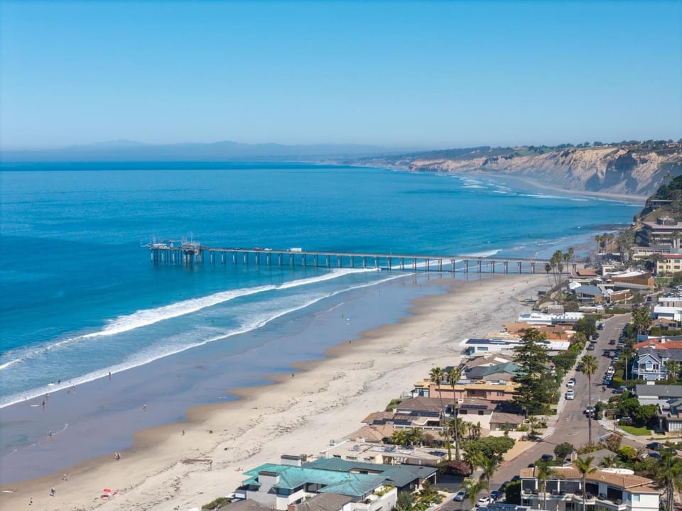 Sand Patch House in La Jolla Shores