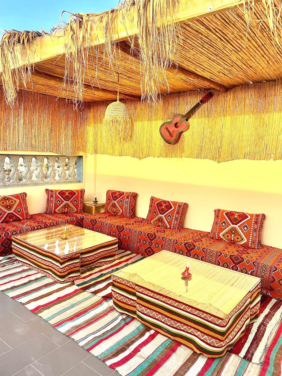 Day, Living room, Seating area, Dining area