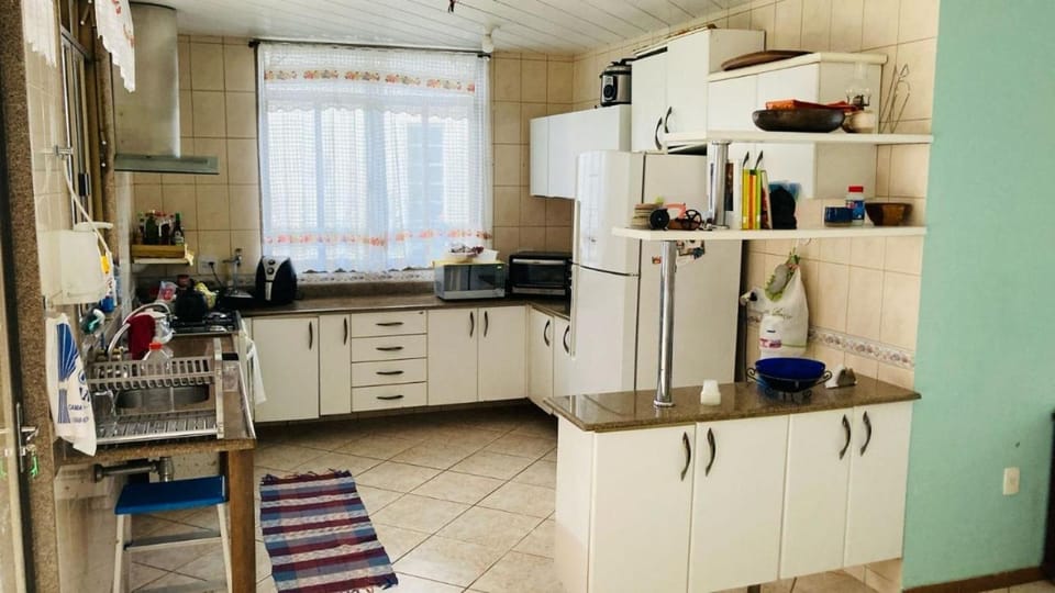 Kitchen or kitchenette, Communal kitchen, kitchen
