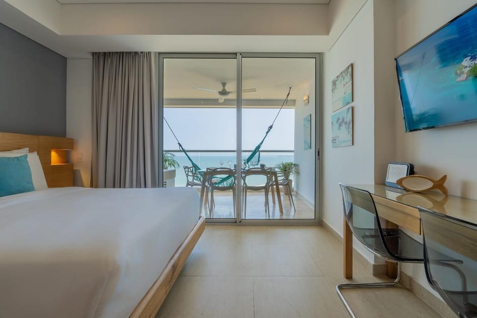 Suite vista al mar con hamaca y 2 camas queen p 12 Apartment in Cartagena