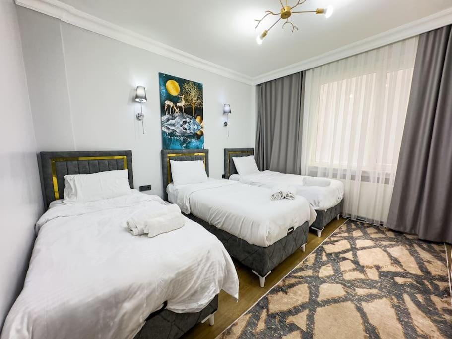 Holiday 5 4 Sisli 3 Apartment in Istanbul
