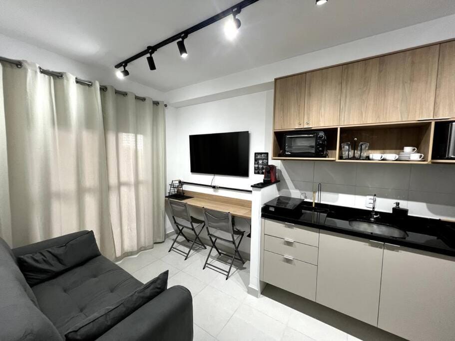 Communal lounge/ TV room, Kitchen or kitchenette