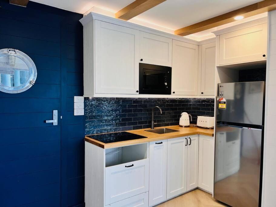 Nautical living in Manly Apartment in Manly