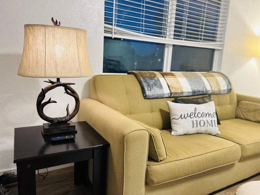Giddy Up Getaway House in Nampa