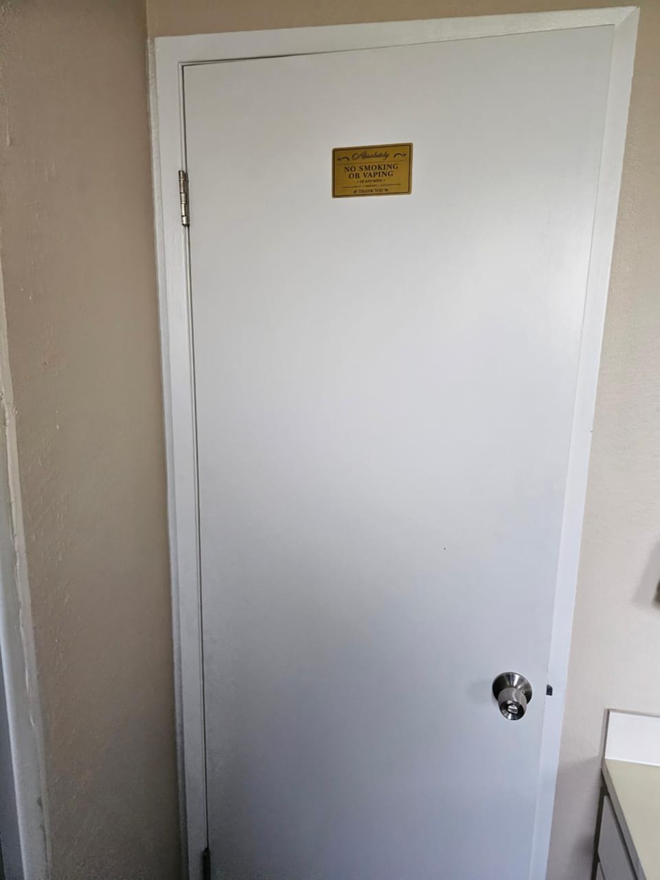 Marine B Two Bedrooms One-Half Bathrooms Townhouse Apartment in Everett