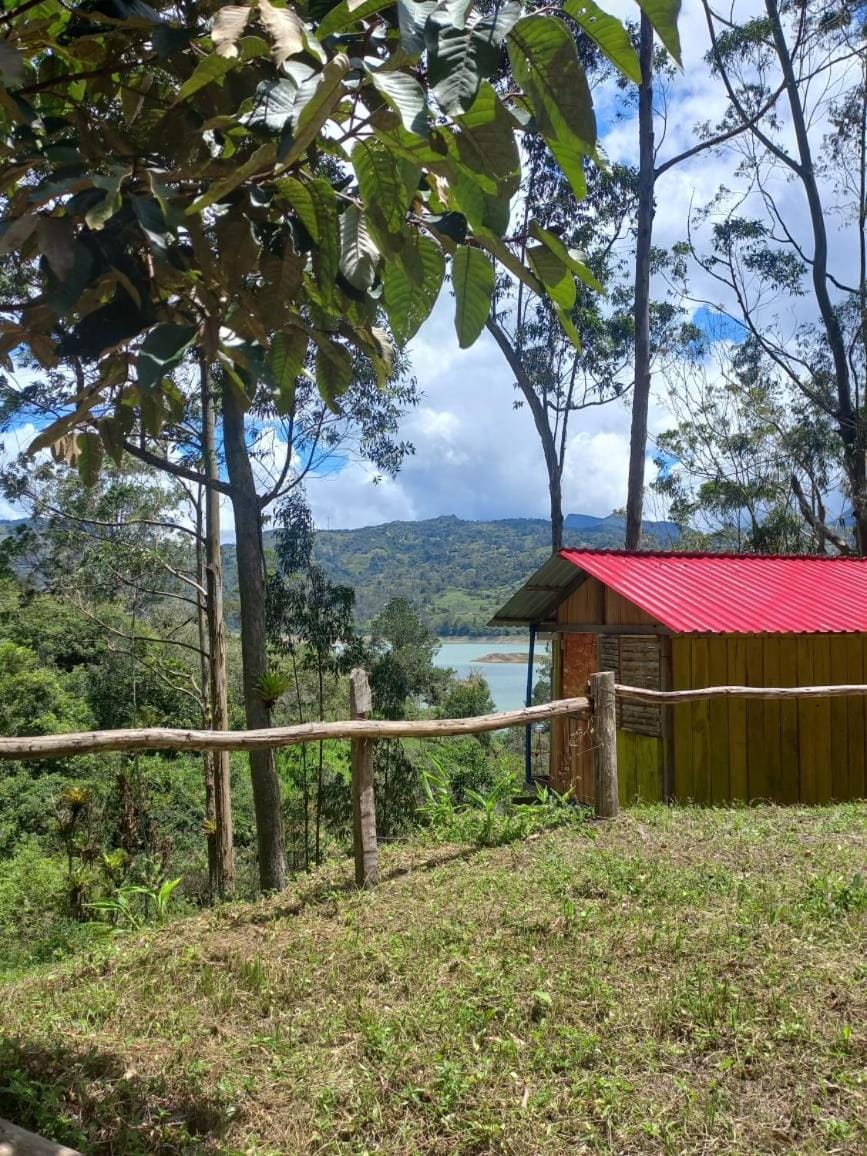 Refugio Rústico de Montaña Campground/ 
RV Resort in Cundinamarca, Colombia