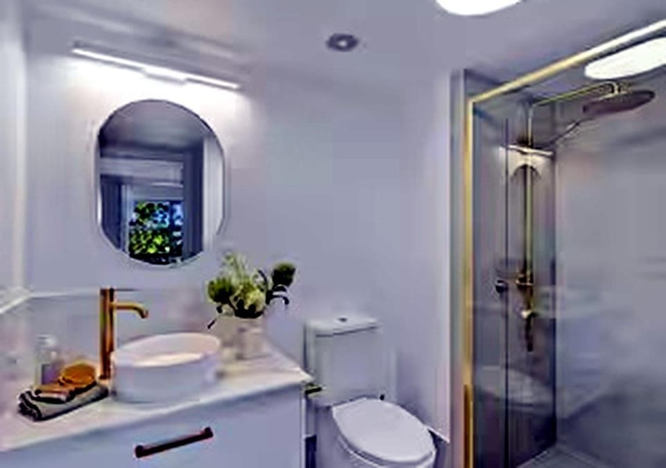 Chic 2BR Oasis Turtle Beach Resort Gold Coast Apartment in Mermaid Beach