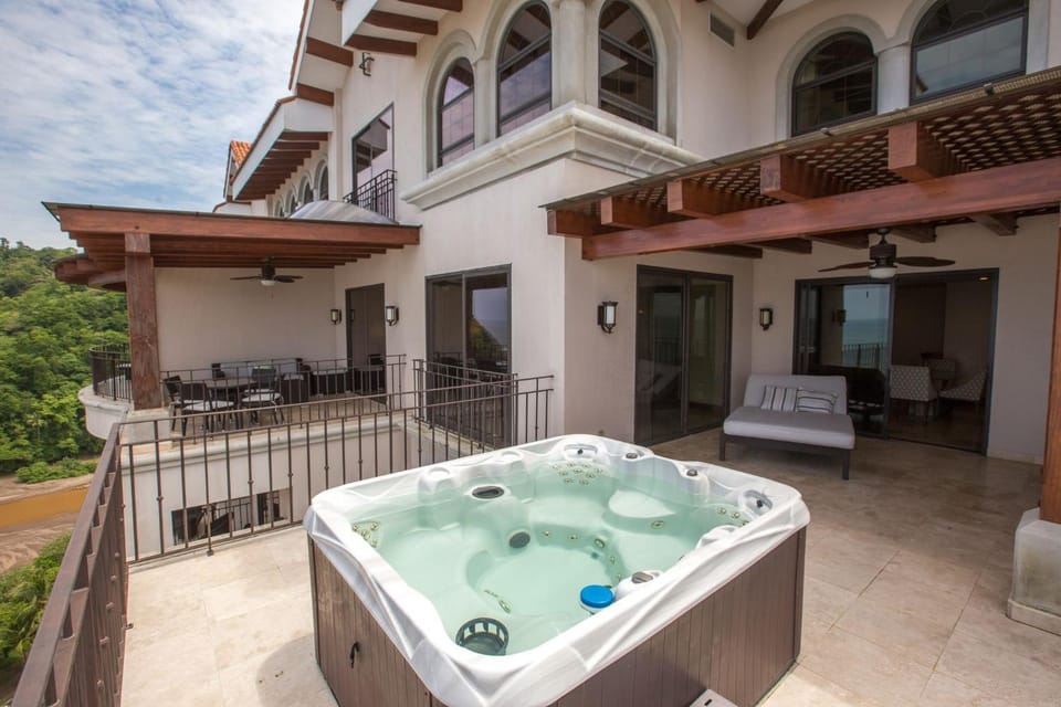 Balcony/Terrace, Other, Swimming pool