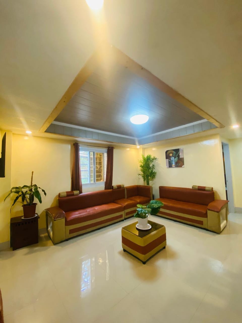The Cozy Cone Apartment in Baguio