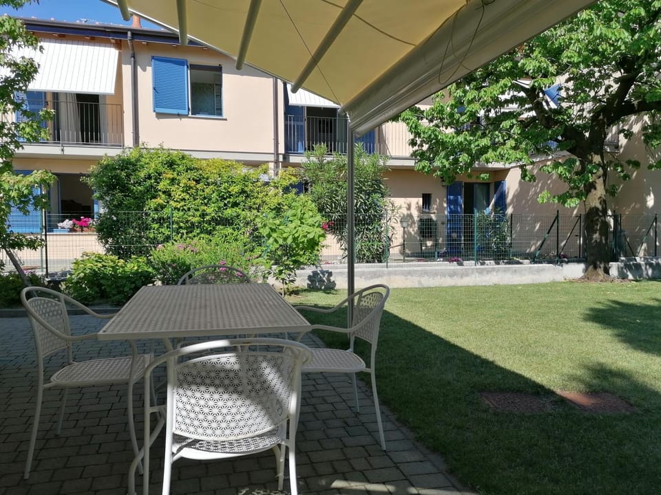 Inner courtyard view