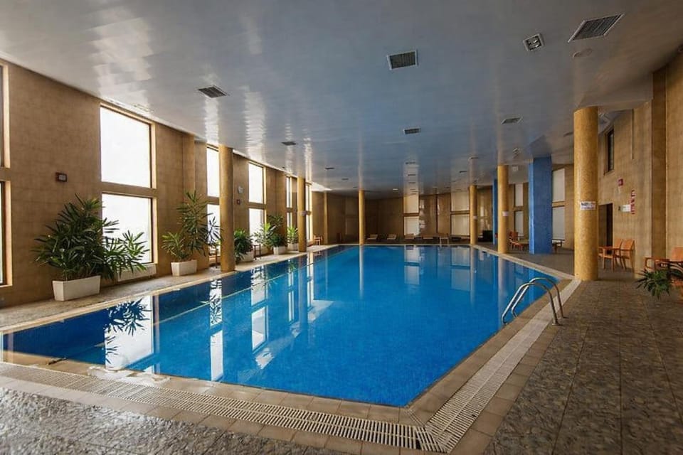 Pool view, Swimming pool, Swimming pool
