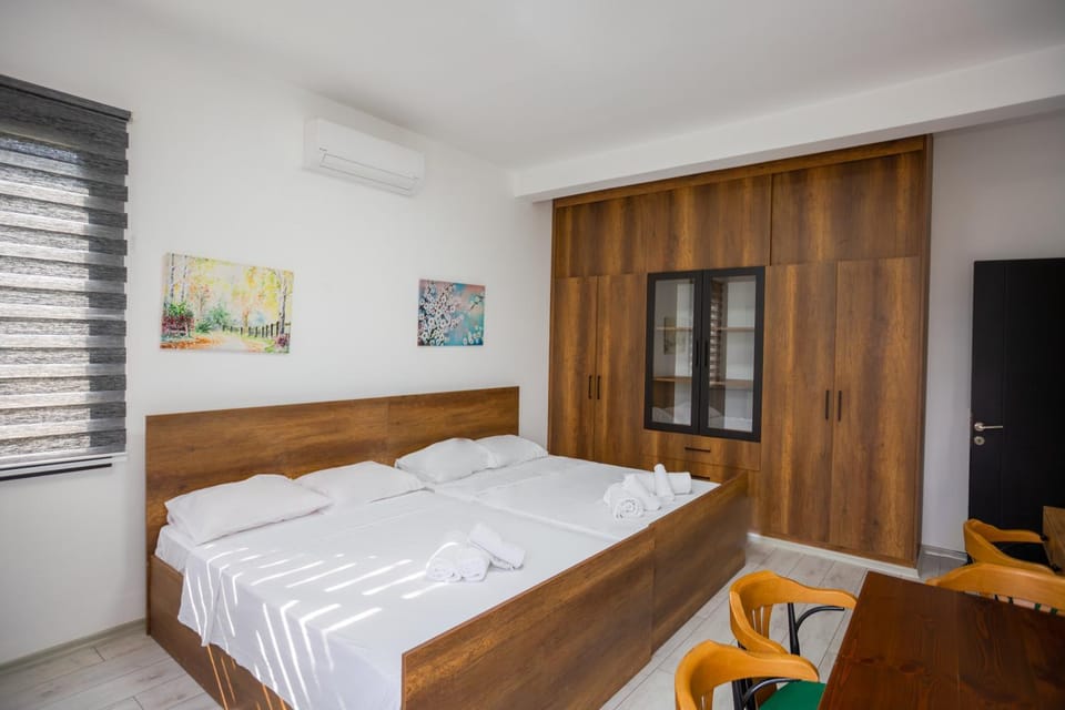 Bed, Photo of the whole room, Bedroom, wardrobe
