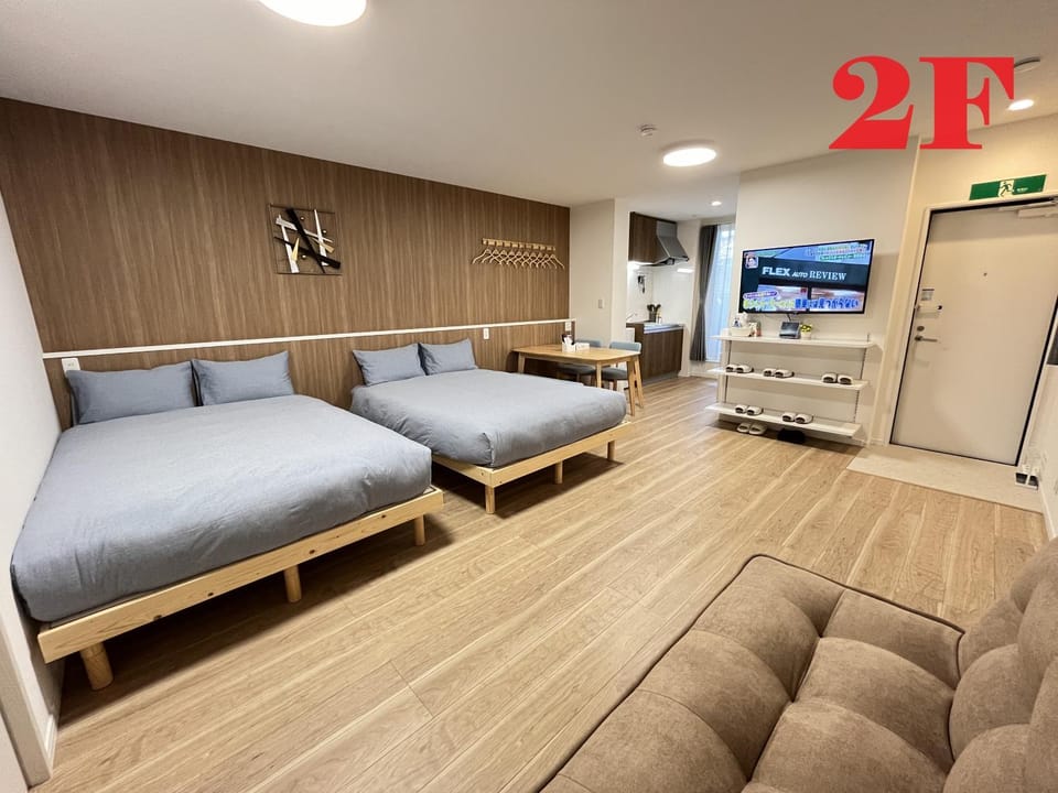Living room, Bedroom