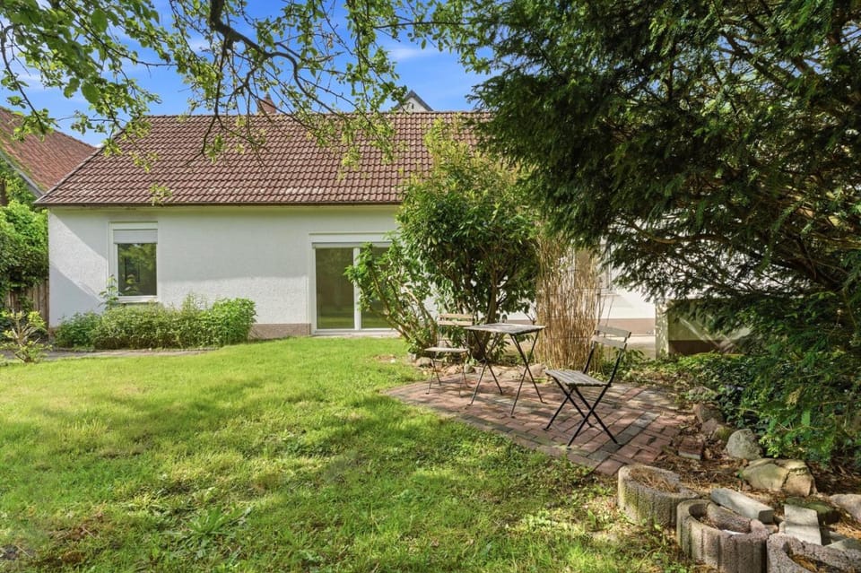 Property building, Garden, Garden view