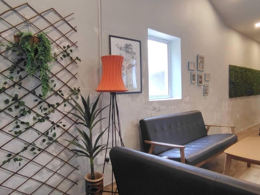 Heritage House 5BR with Dipping Pool, Central Location Near Street Art 47 House in George Town