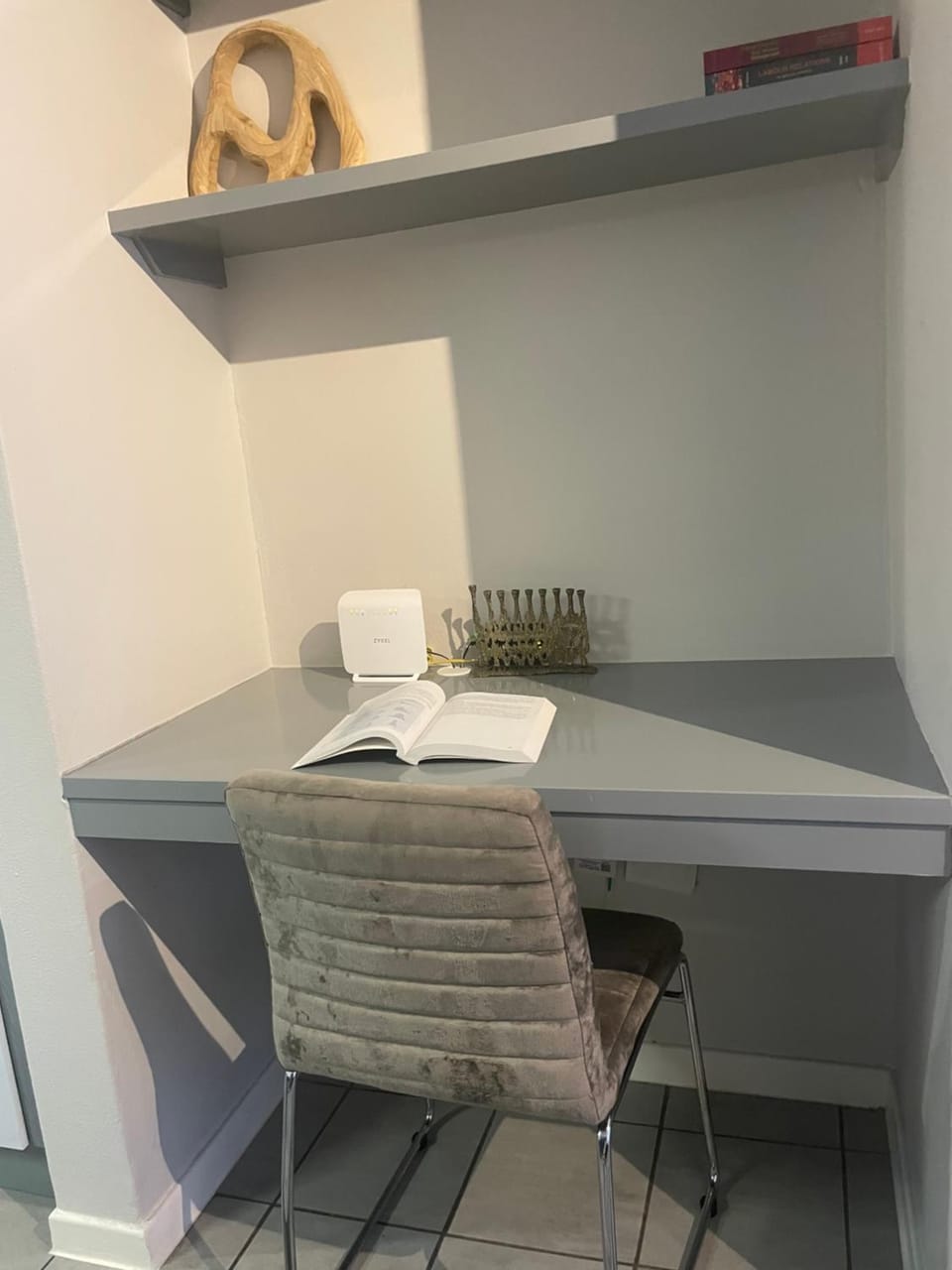 Tranquil 2 bed 2 bath studio Apartment in Sandton