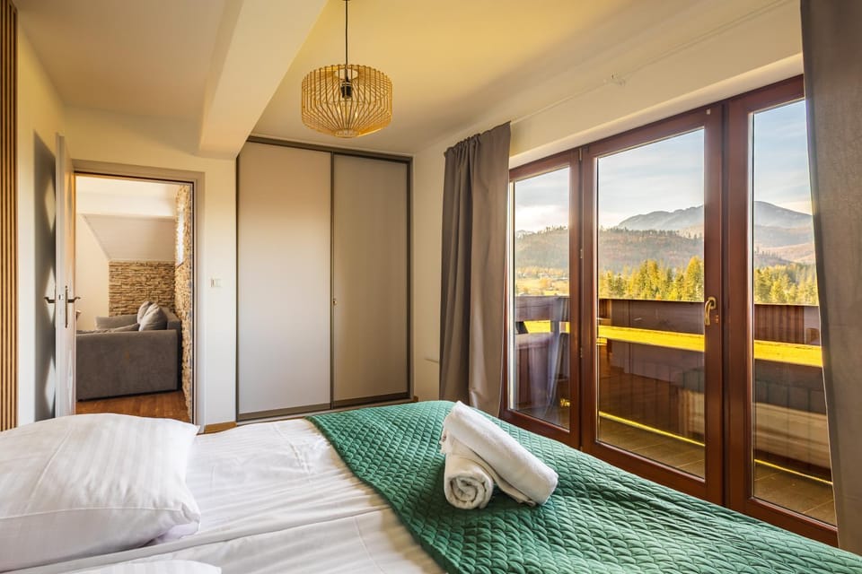 Apartament Widokowy HELLO TATRY - Basen & Sauna Koscielisko Apartment in Lesser Poland Voivodeship