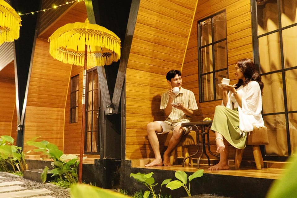 Balcony/Terrace, Area and facilities