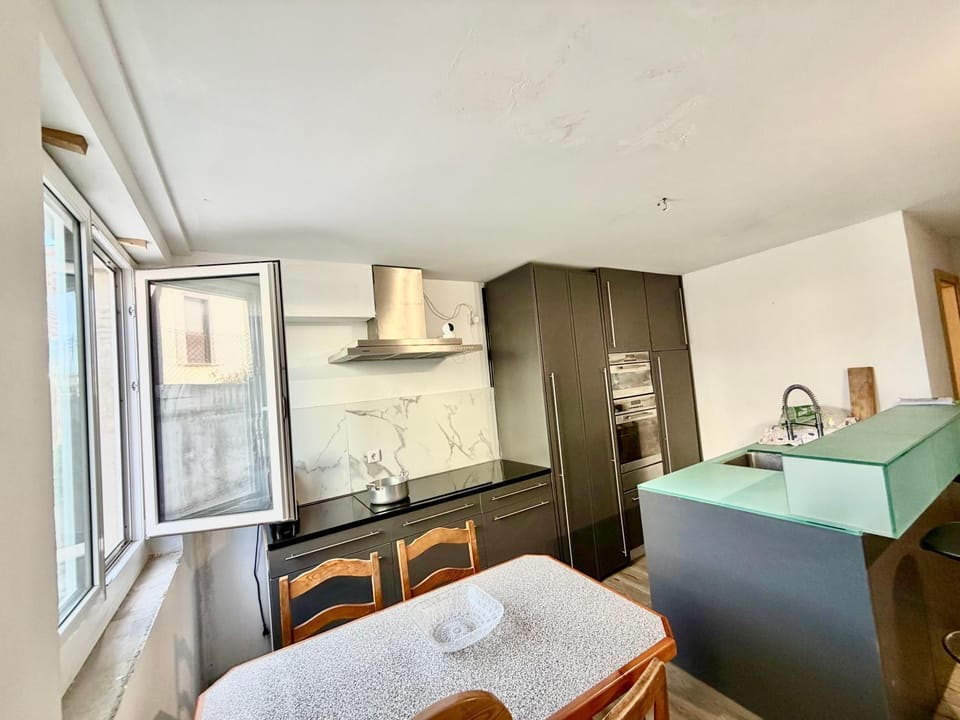 Quarto privado Eixo Atlântico Vacation rental in Castile and León