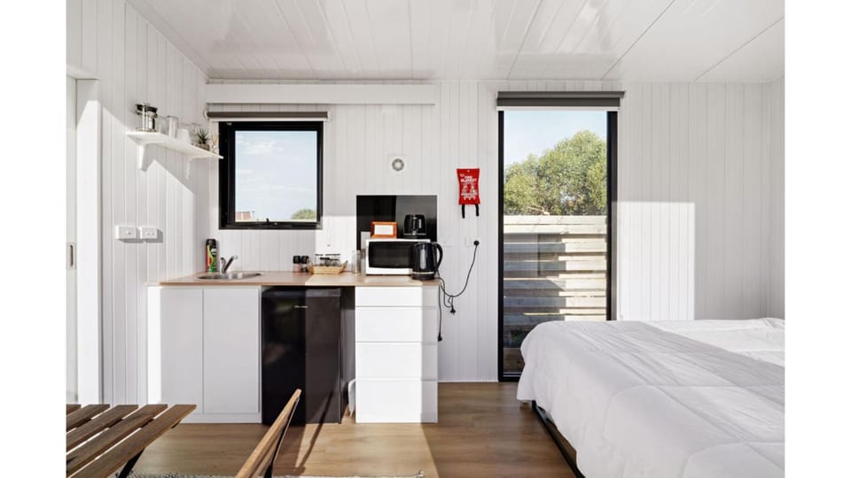 Bed, kitchen