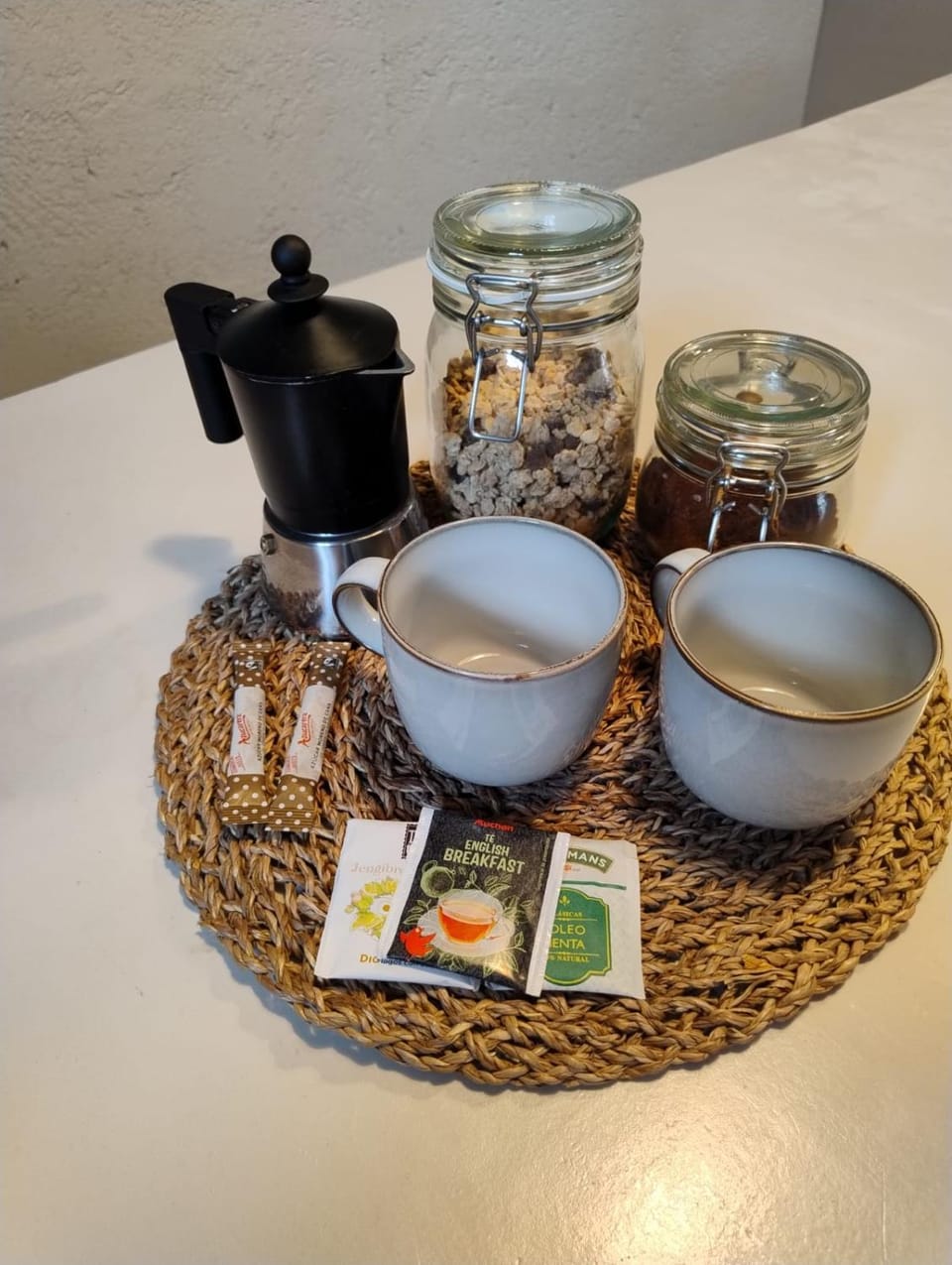 Coffee/tea facilities