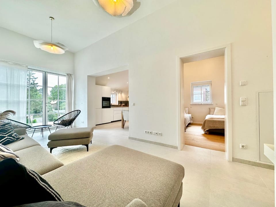 Living room, Photo of the whole room, Seating area