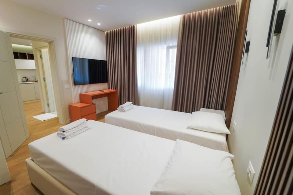 2 Steps from city center apt 3 1 Apartment in Tirana