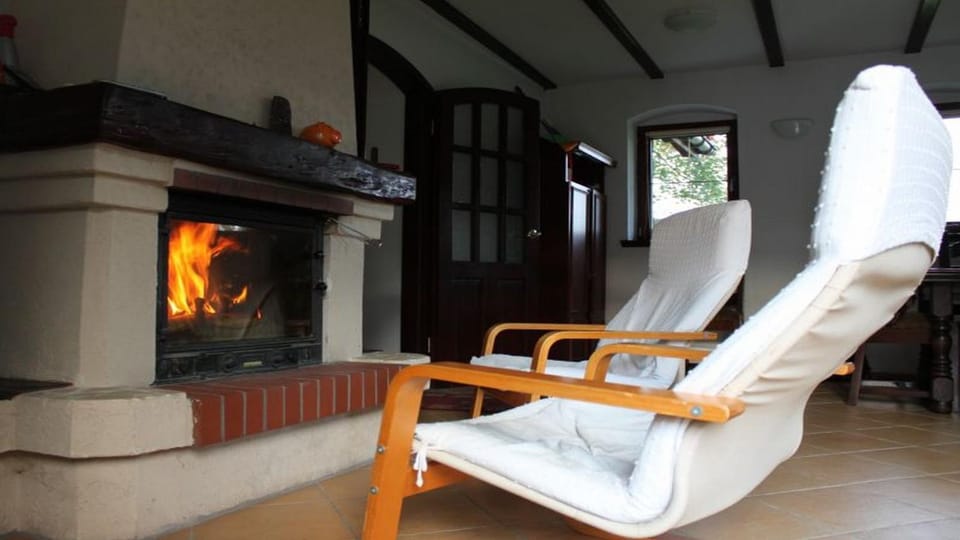 Living room, Seating area, fireplace