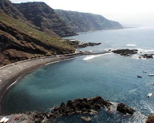 Nearby landmark, Natural landscape, Sea view