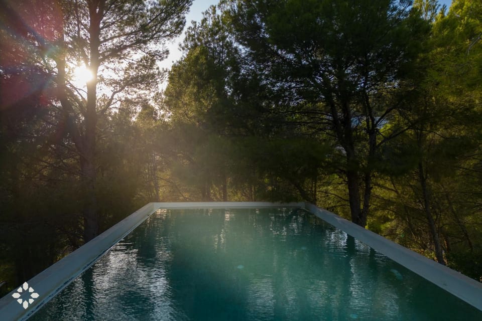 Day, Natural landscape, Pool view, Swimming pool