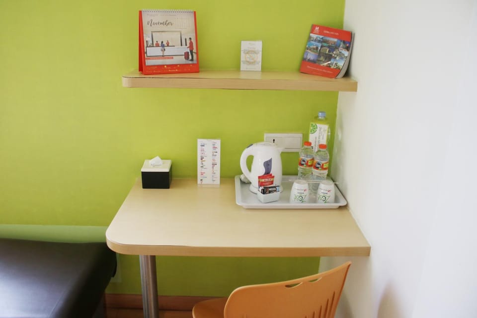 Coffee/tea facilities