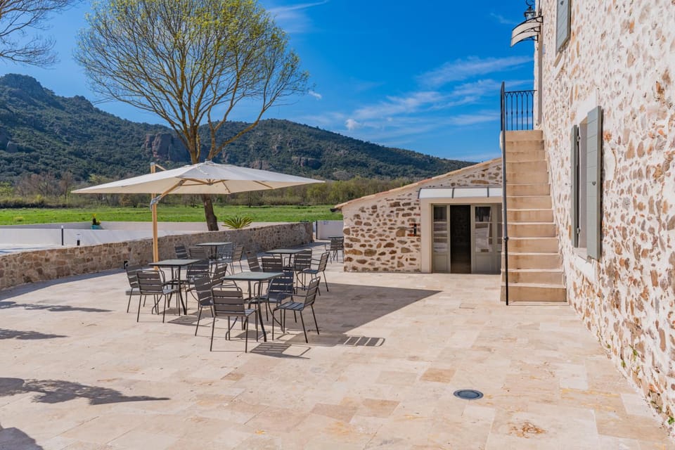 Domaine Les terres du soleil Apartment hotel in Roquebrune-sur-Argens