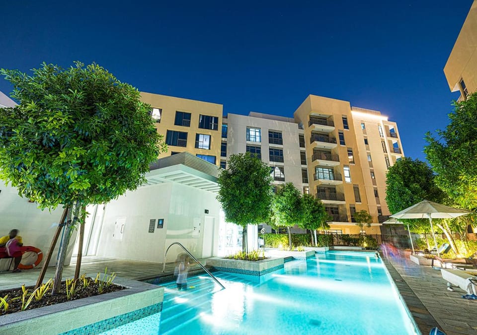 Poolview Studio شقة at Al Zahia - Sunset Escape Apartment in Al Sharjah