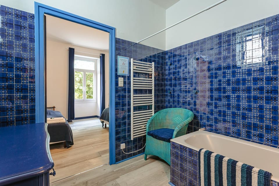 Bathroom, Living room