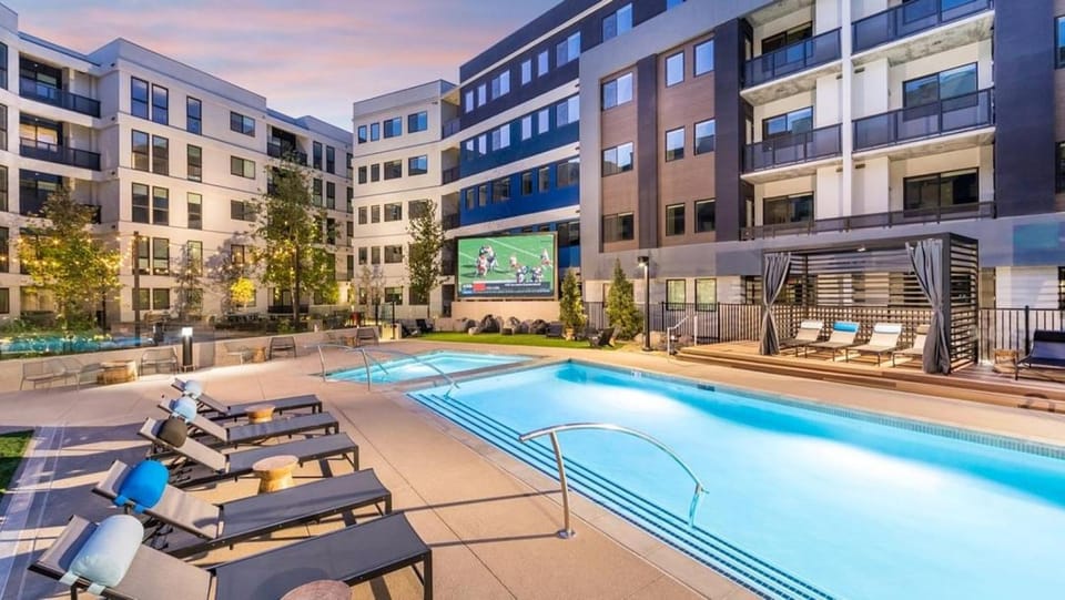 Landing at Emory at RED - 1 Bedroom in Reno Apartment in Reno