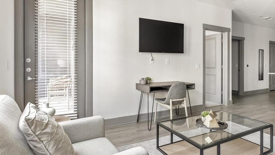 Landing at Bridge at McKinney - 1 Bedroom in Downtown Mc Kinney Apartment in McKinney