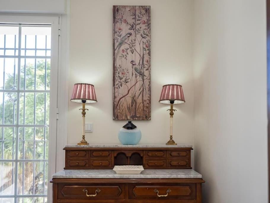 Decorative detail