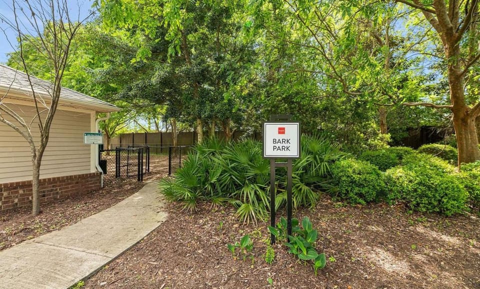 Landing at Parker Point - 1 Bedroom in Cainhoy Apartment in Mount Pleasant