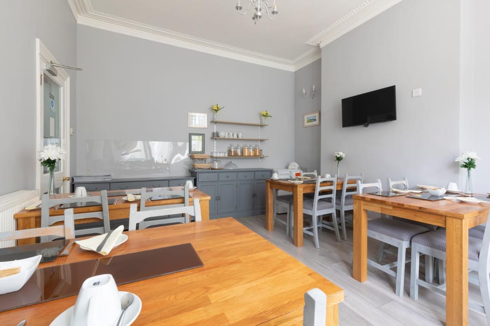 The Firs Bed and Breakfast Bed and Breakfast in Plymouth