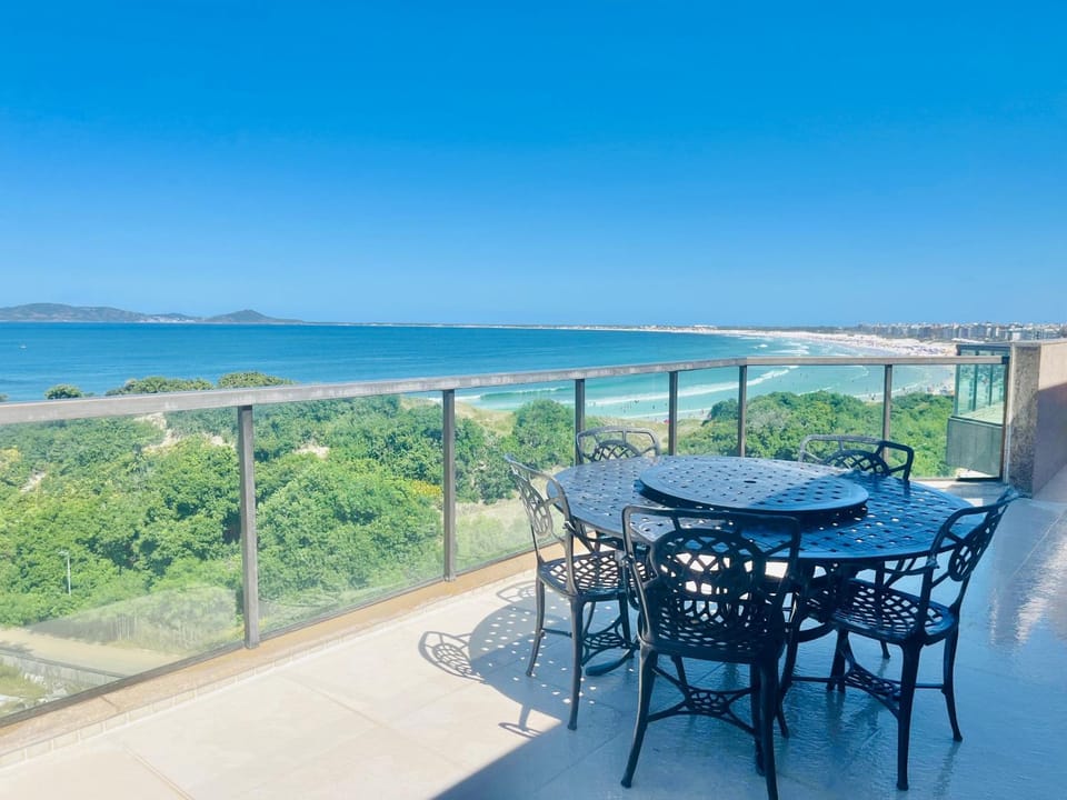 402 C KING Vista Panoramica BEIRA MAR Apartment in Cabo Frio