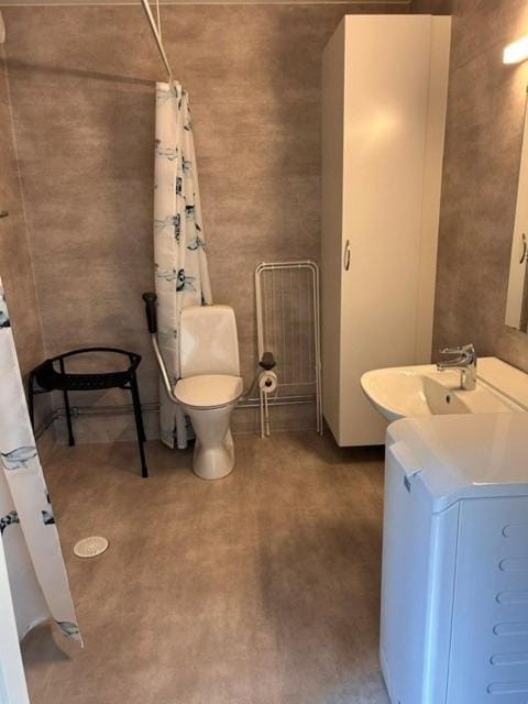 Bredsands camping och bad- Bredsandsstugor House in Uppsala County, Sweden