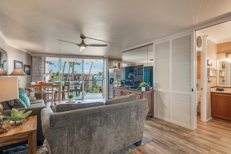 Hale Ono Loa 401 Apartment in Napili-Honokowai