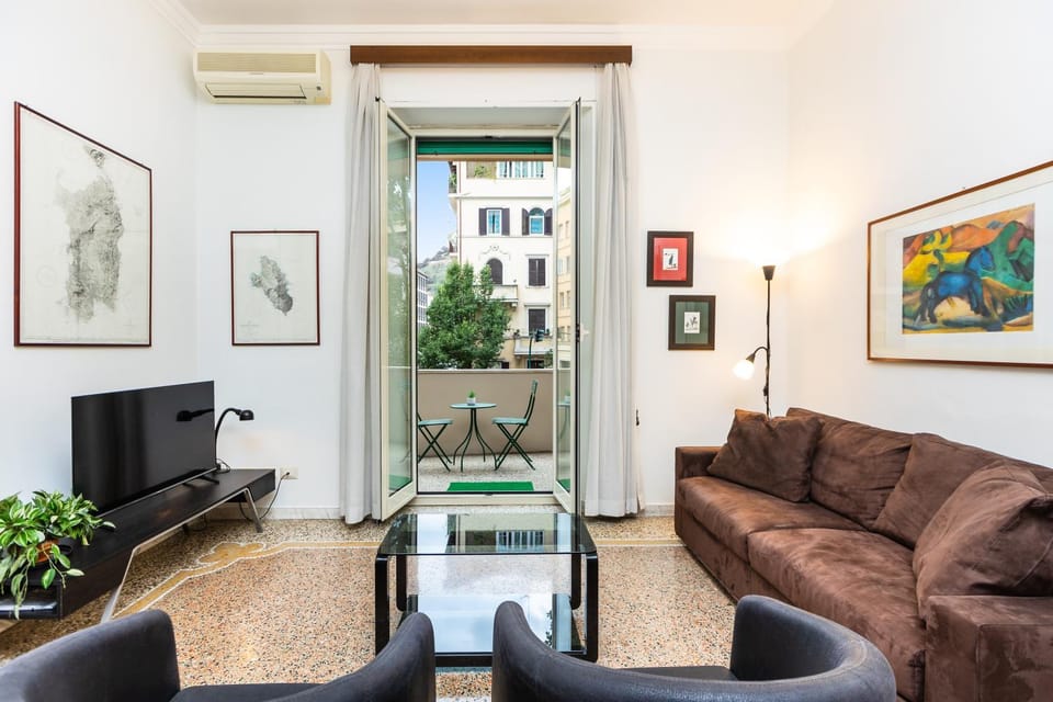TV and multimedia, Living room, air conditioner