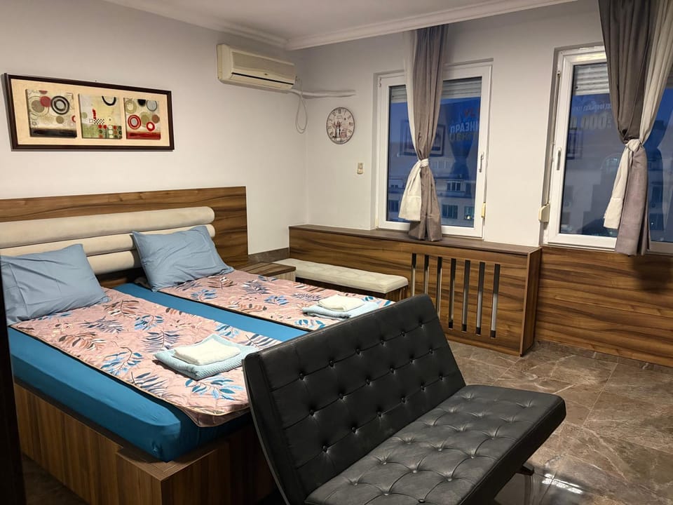 Times Square Studio Apartment in Skopje