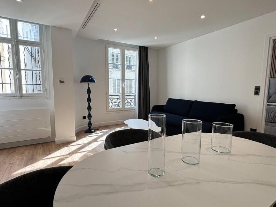 Renovated Apartment near Tuileries and Concorde Apartment in Paris
