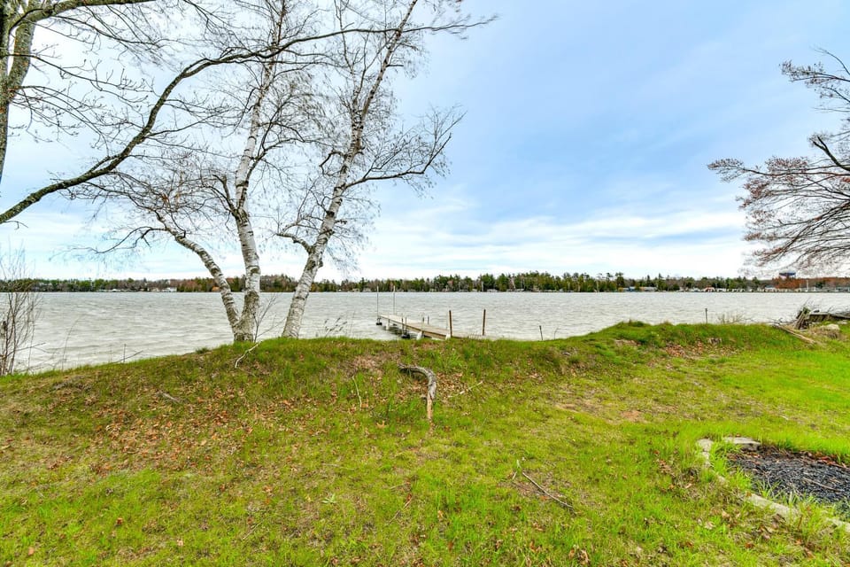 Lakefront Home w/ Deck & Dock in Oscoda Twp! House in Oscoda Township