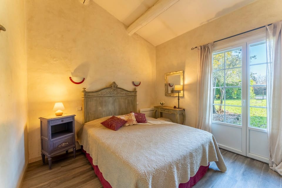 Property building, Living room, Bedroom