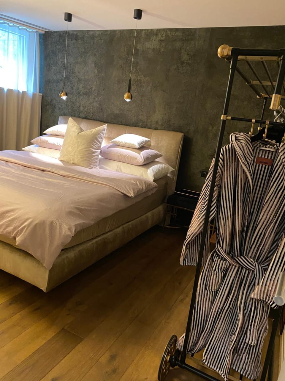 Suite3, 7 min walk from Operahouse Apartment in Zurich City