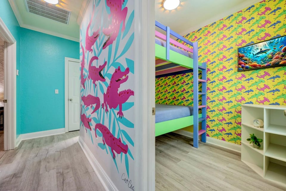 Bed, Photo of the whole room, Bedroom, bunk bed