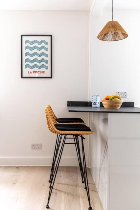 Dining area, Breakfast